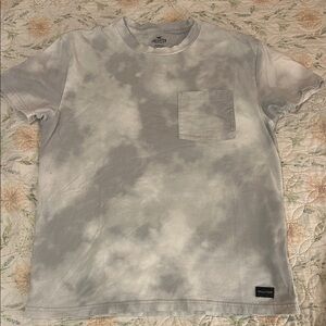 Hollister Men's White and Gray Tie-Dye T-Shirt